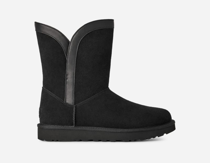 UGG Women's Classic Short Lunara Boot in , Size 36