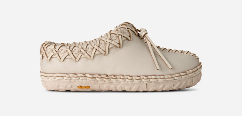 Jasmine, Size M 6/W 7