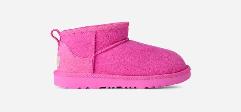 UGG® Classic Ultra Mini for Kids in Bright Fuchsia, Size 1, Twinface/Polyester/Wool