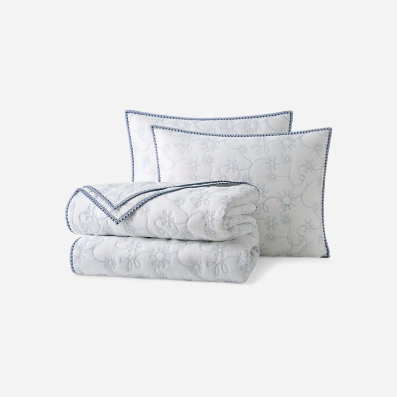 UGG® Botanic Quilt Set Queen Bedding