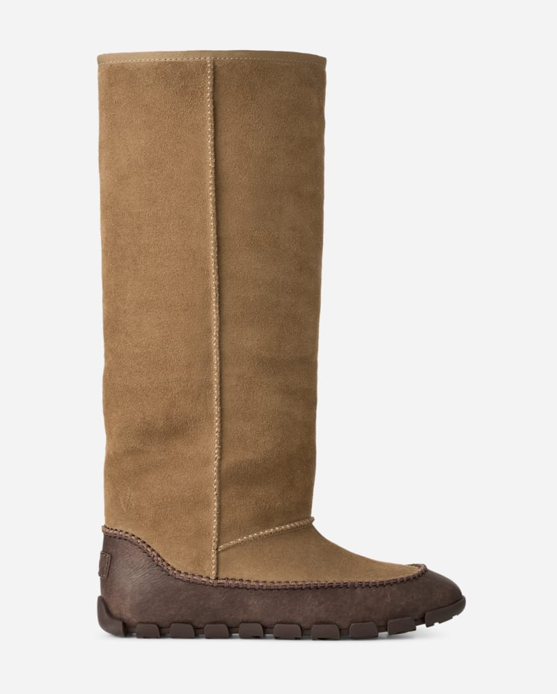 UGG Ondira Sheepskin