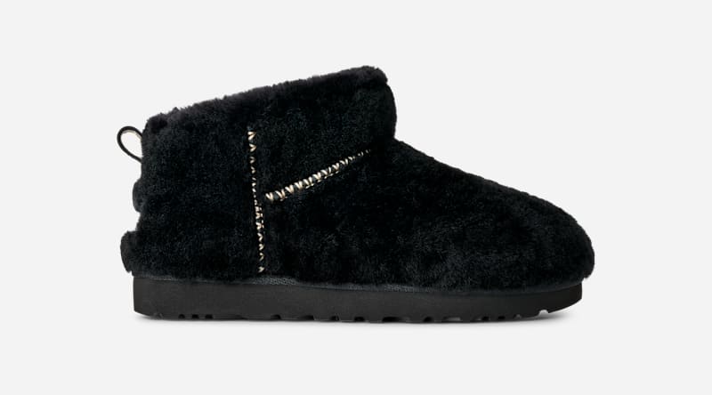 UGG Classic Ultra Mini Fluffed Sheepskin