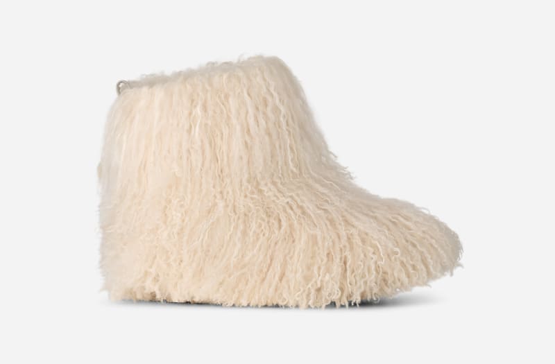 UGG® Women's Classic Short Fluff Momma Sheepskin Classic Boots