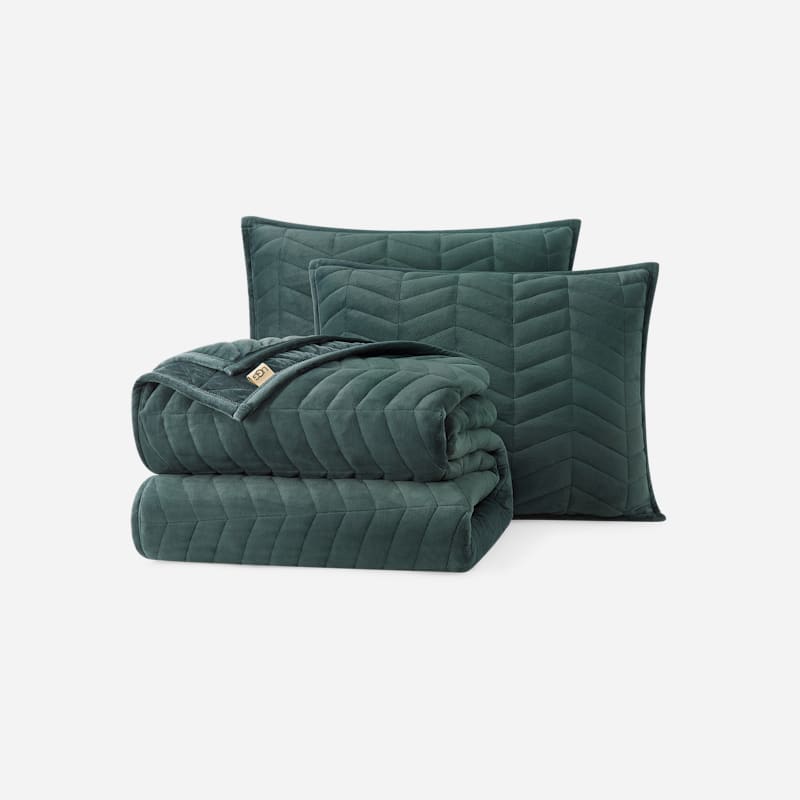 UGG® Coco Quilt Set King Bedding
