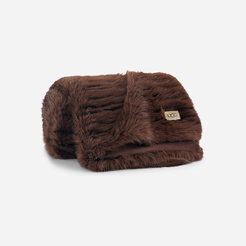 UGG® Petra Throw 50"x70" Blankets