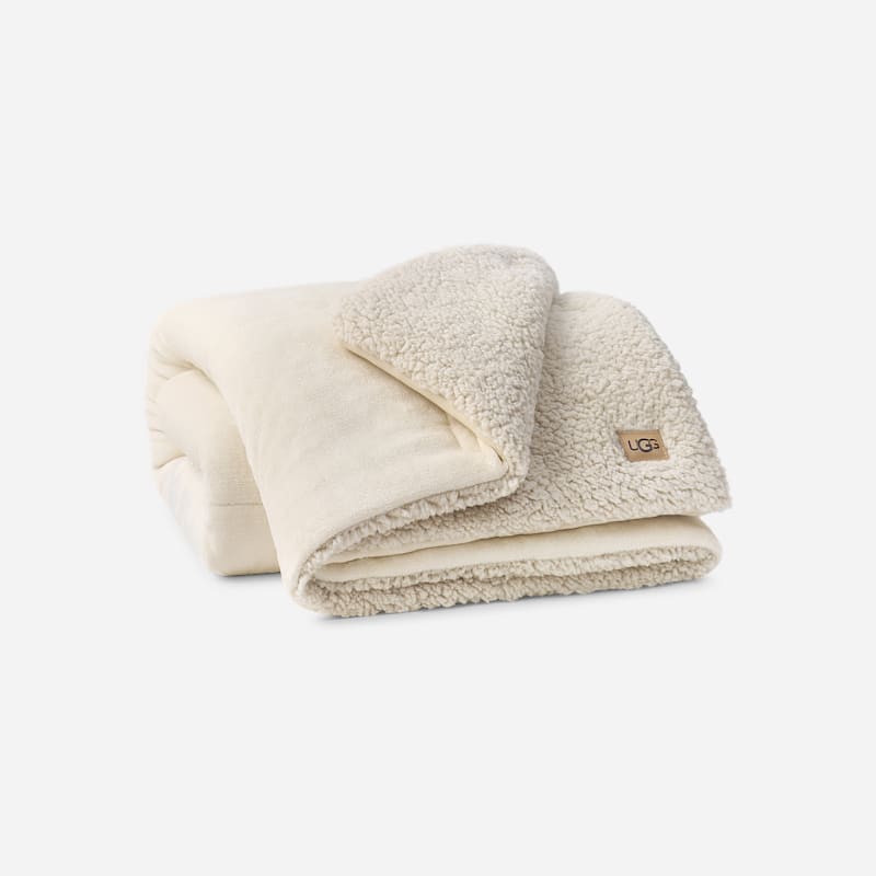 UGG® Avery Throw 50" x 70" Polyester Blankets