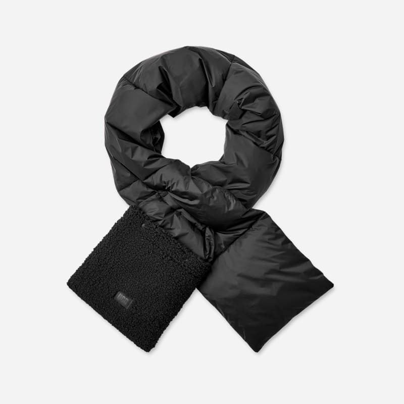 UGG® Women's AW UGG®fluff Packable Scarf