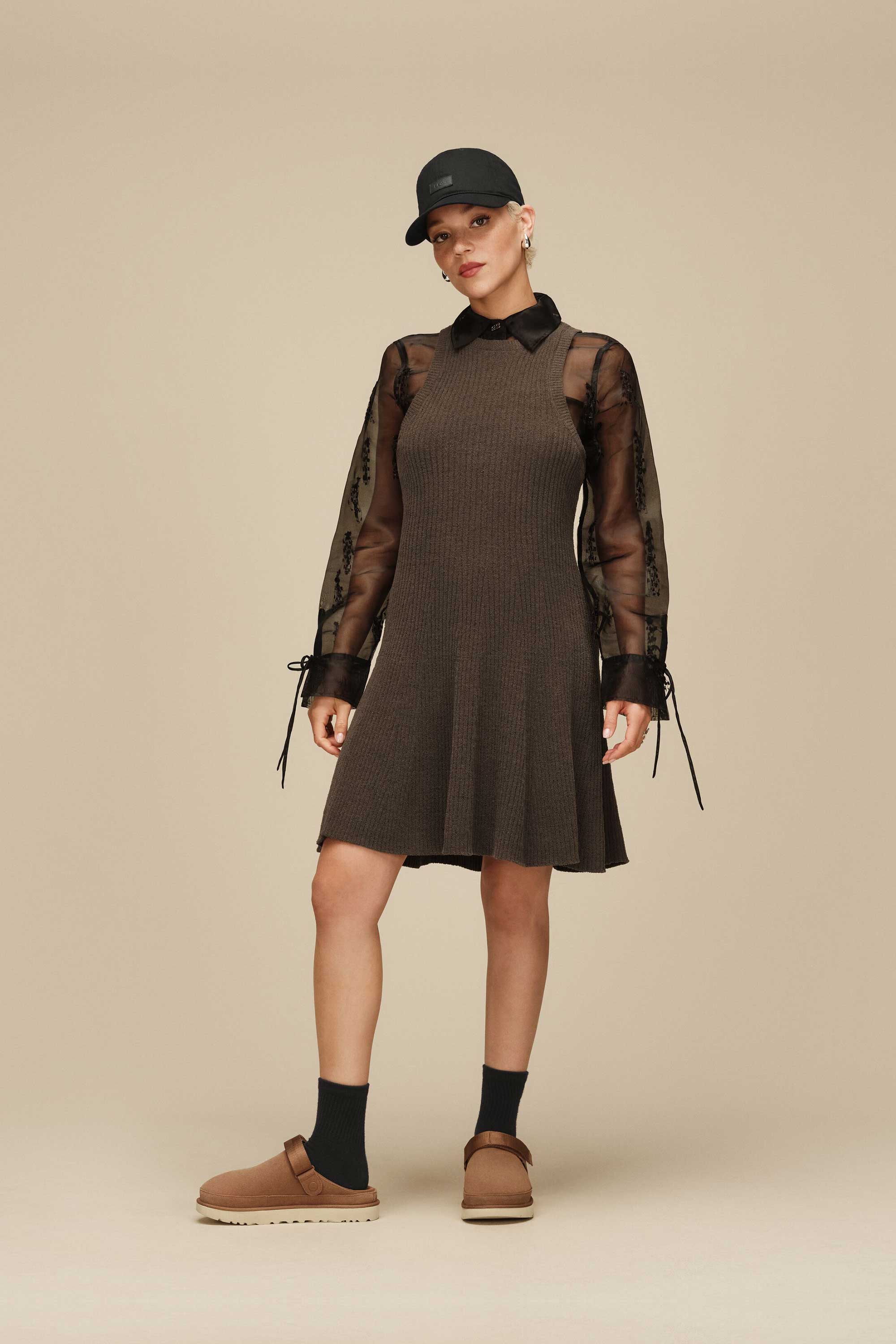 UGG W ABREE 24センチ　ブラック　箱付き Feels Like UGG｜UGG®（アグ）公式サイト