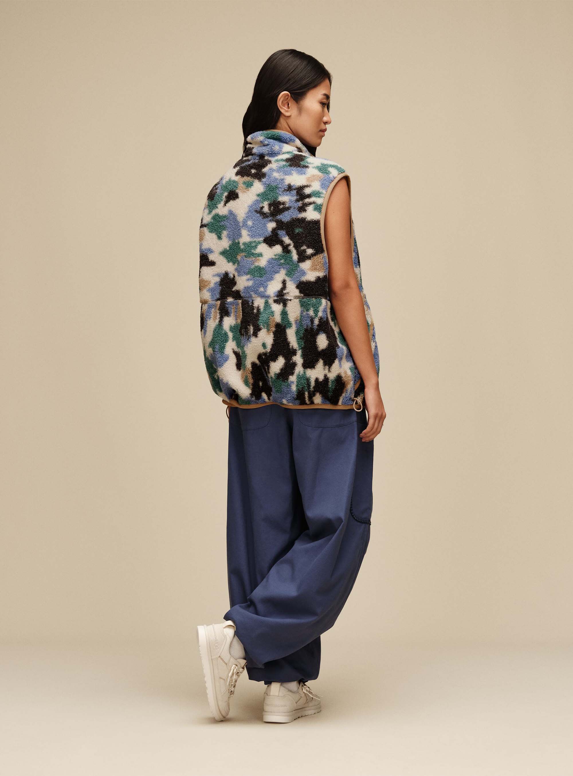 Ungrid ハンドカウチンケーブルニット  ugg クラシックショート UGG プロダクトファインダ―｜UGG®（アグ）公式サイト