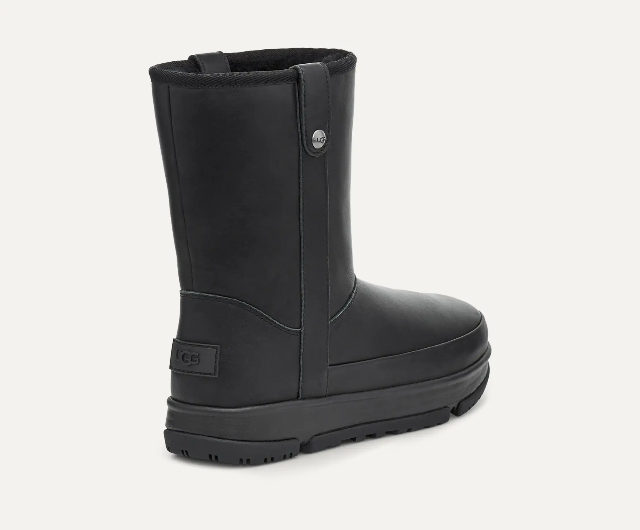 【AAKE】WINTER SHORT UGG UGG BLACK CLASSIC MAXI SHORT WINTER SNOW BOOTS, WOMEN US 6
