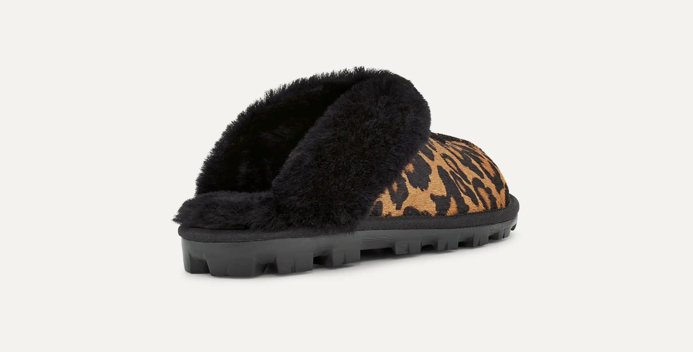 【UGG】即日発送◎ Coquette Cow Print サンダル Coquette Panther Print Slipper | UGG®