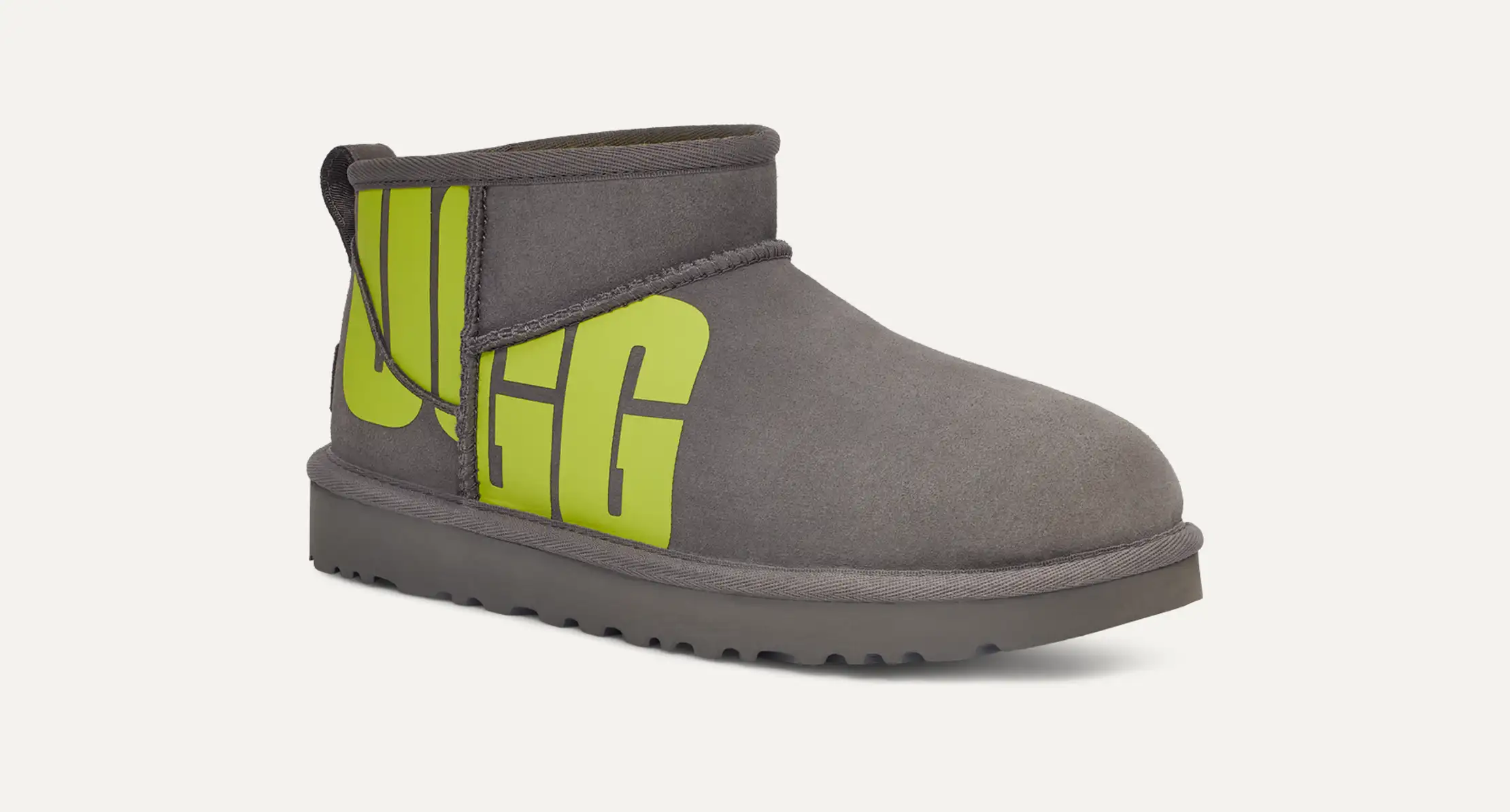 新品同　UGG CLASSIC UNLIED MINI PERF 24cm Classic Ultra Mini Chopd Boot | UGG