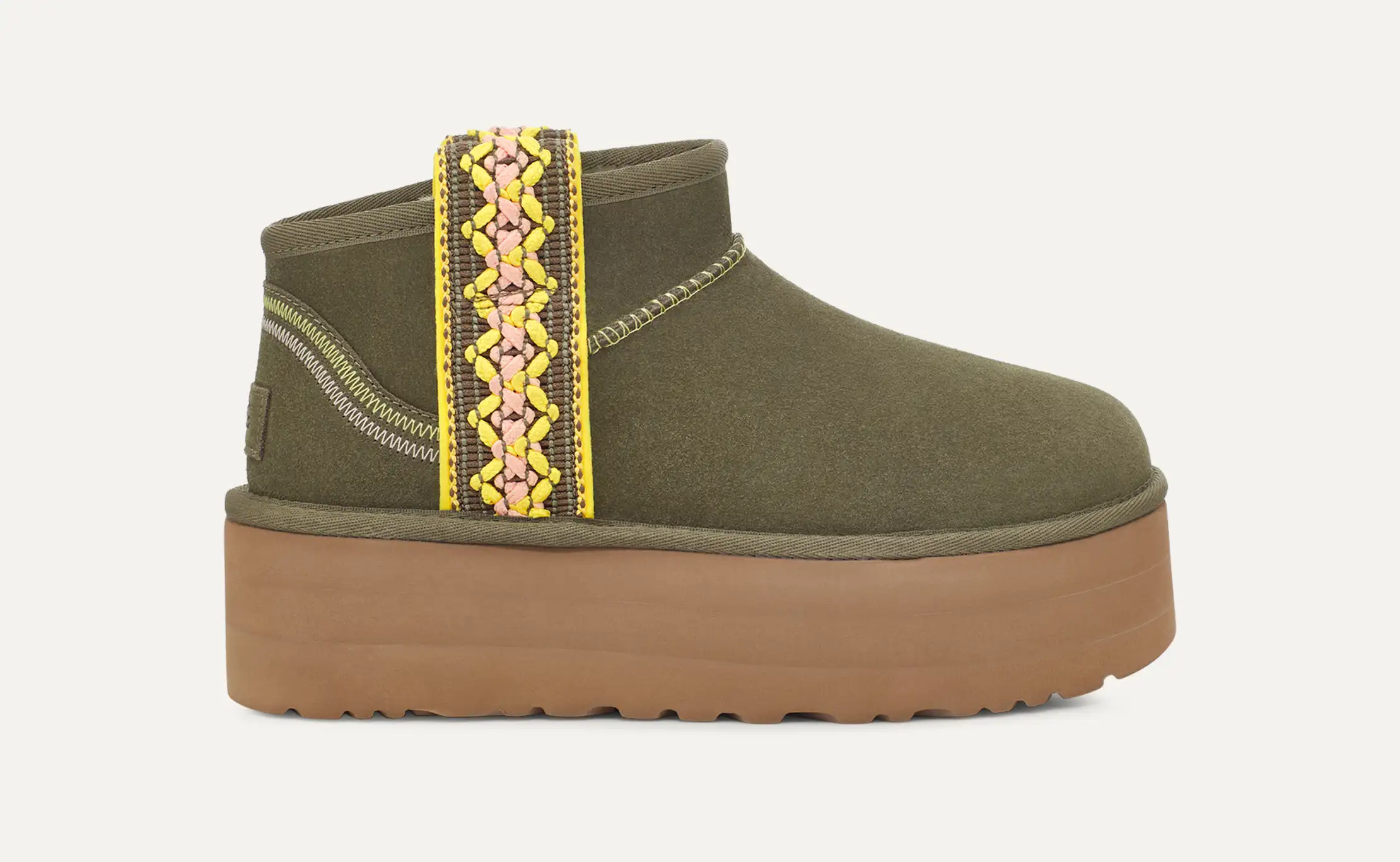 ☆韓国の人気☆【UGG】☆UGG W Classic Ultra Mini Braid Plat☆ ☆韓国の人気☆【UGG】☆UGG W Classic Ultra Mini Braid Plat