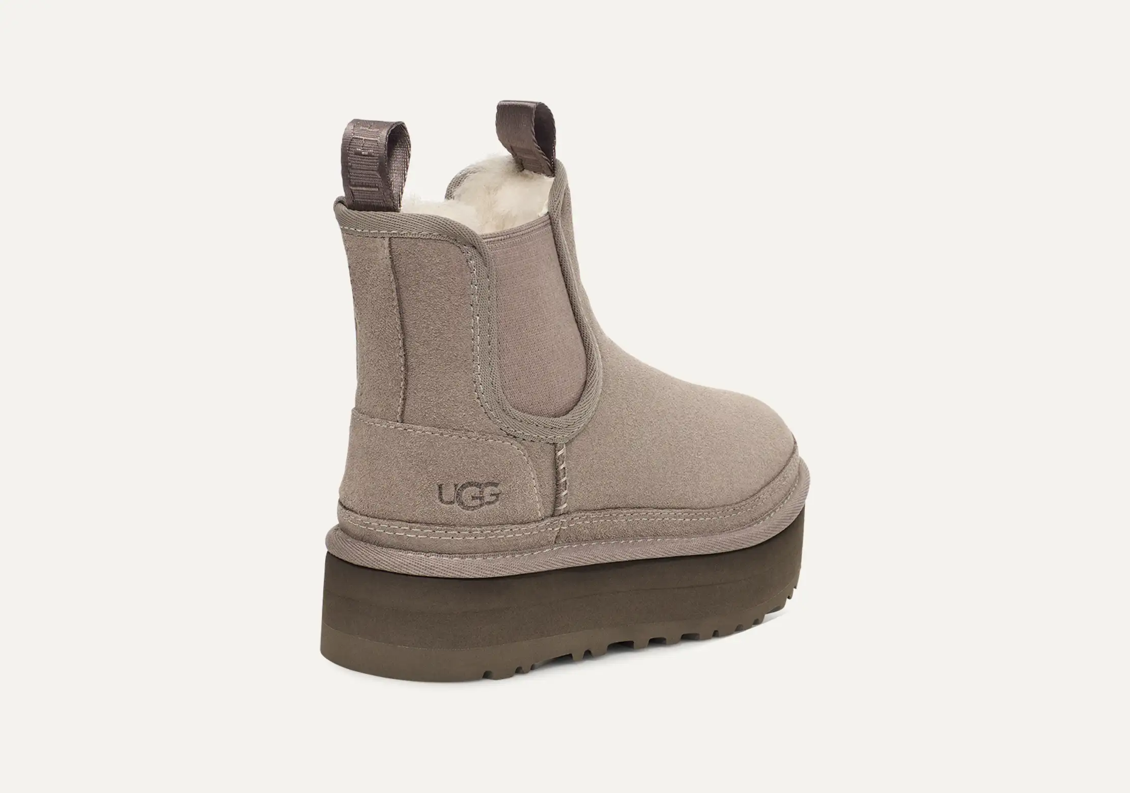 UGG Neumel Platform Chelsea Boot for Kids | UGG® UK
