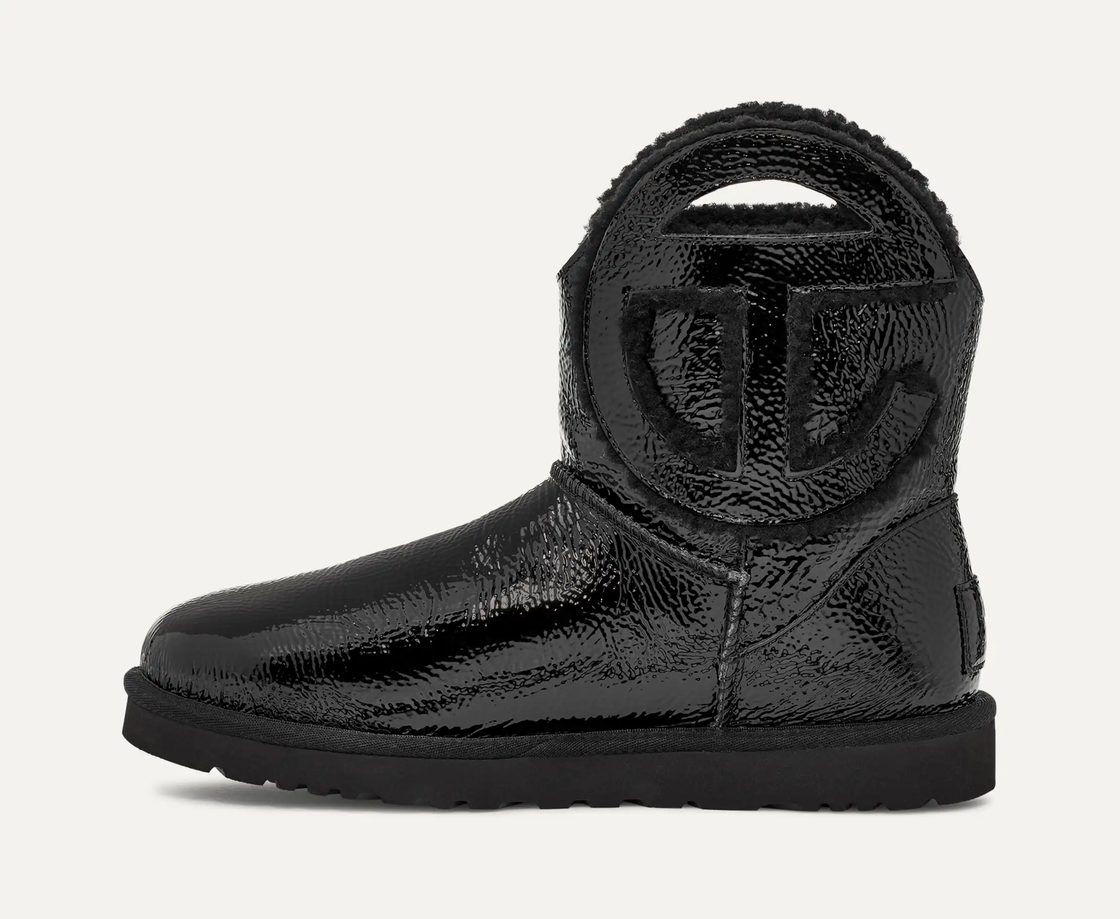 【最終値下げ】UGG X Telfar Logo Mini Crinkle UGG x TELFAR Logo Mini | UGG®