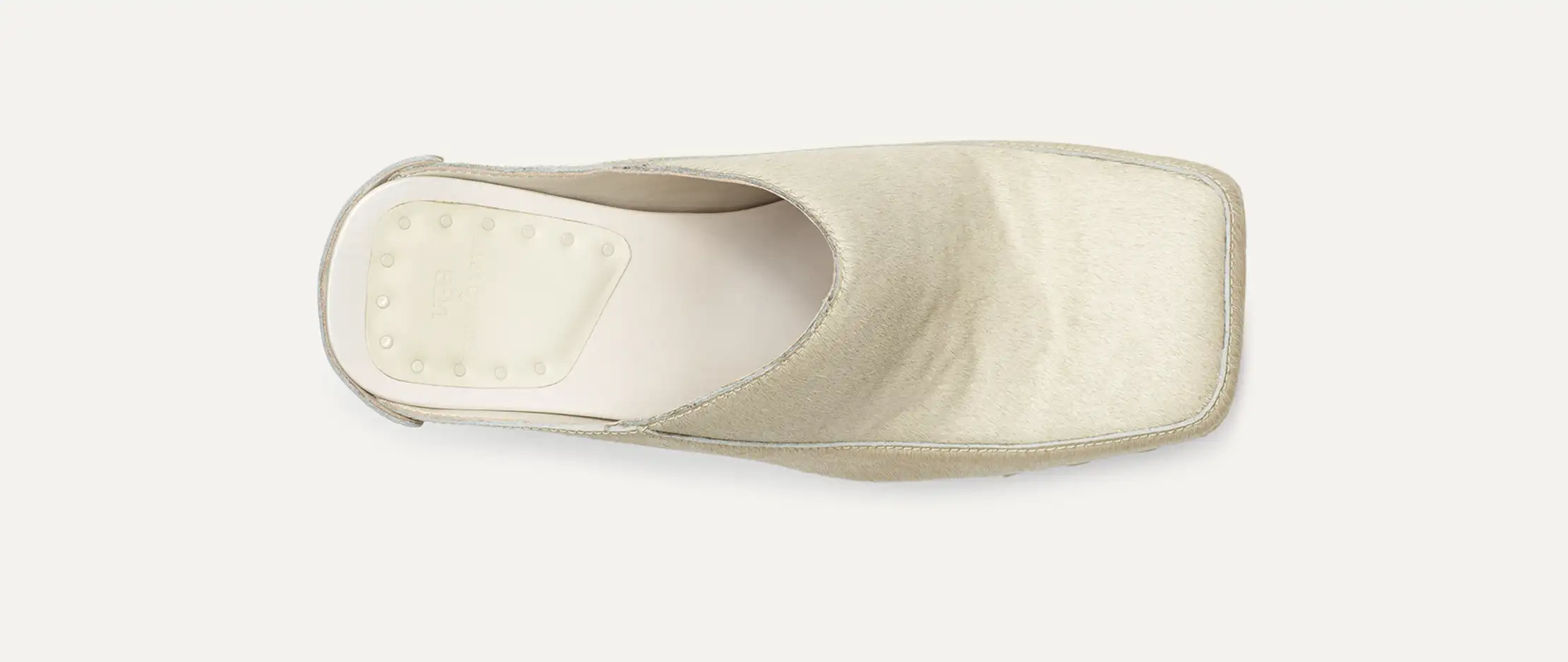 新品未使用 UGG フラットシューズBENTLIE DIAMOND QUILT UGG Bentlie Diamond Quilt フラットシューズ