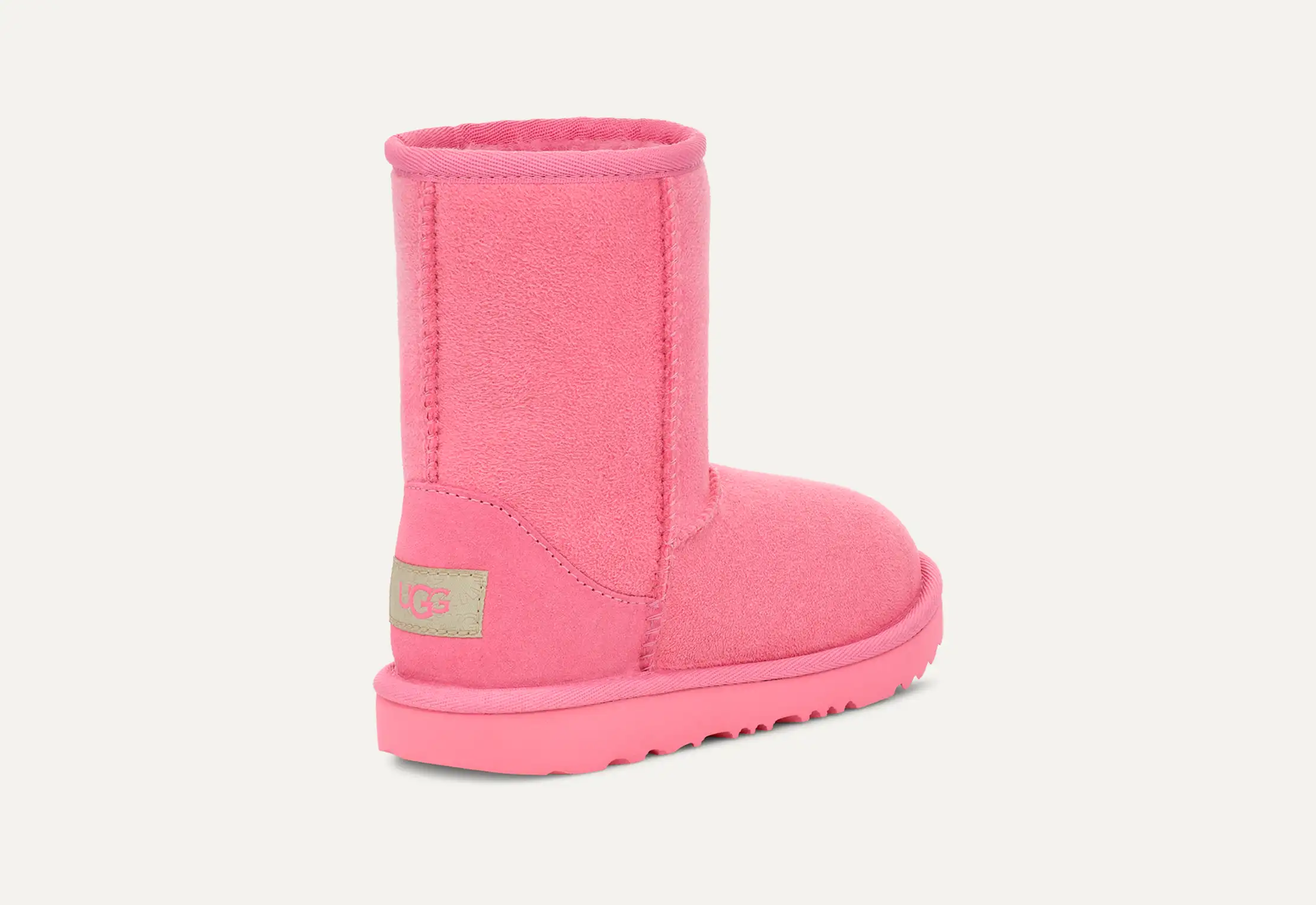 UGG australia ピンクパフ クラシック II ブーツ【キッズ】 UGG australia ピンクパフ クラシック II ブーツ【キッズ】