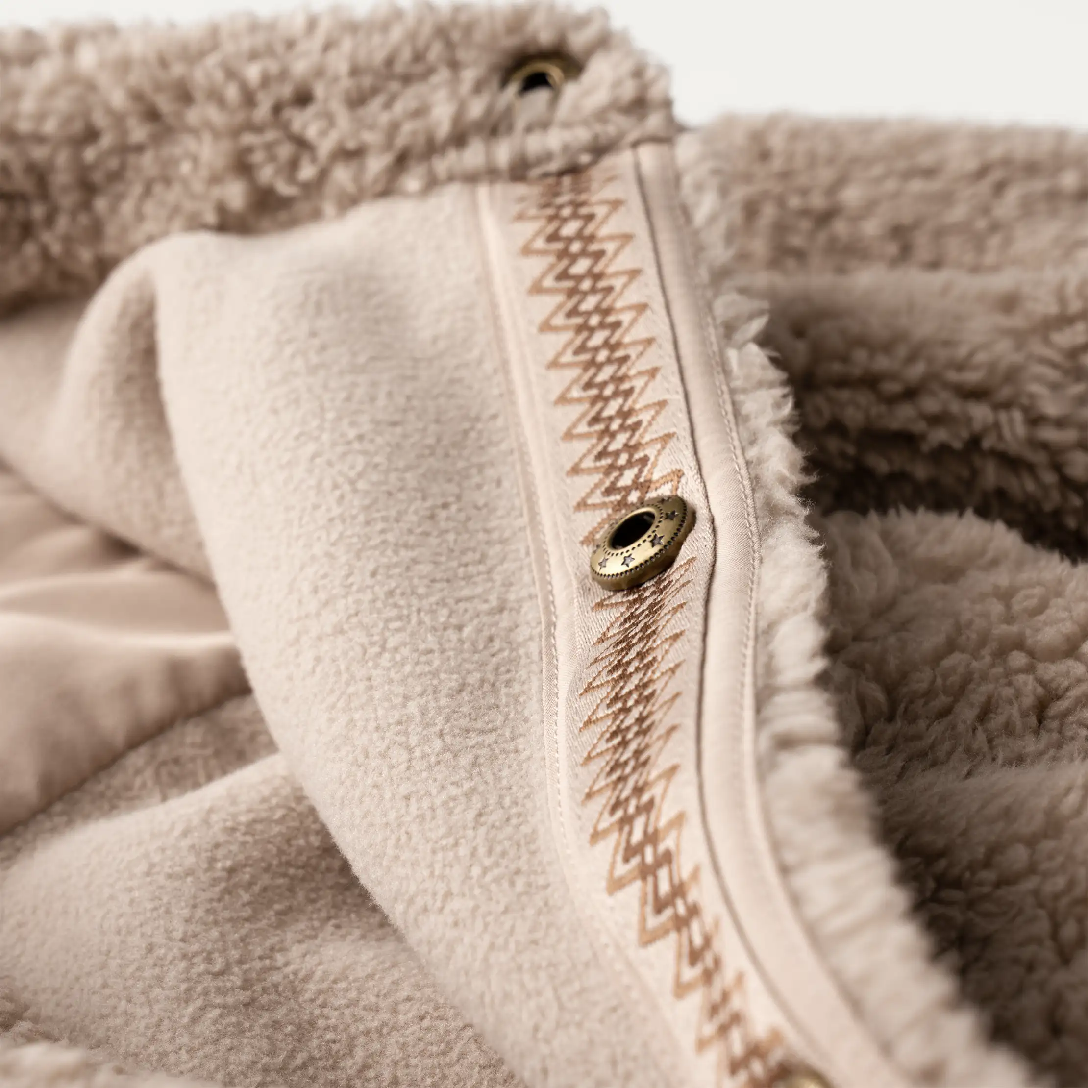 UGG メンズ タスマン スナップ シャツ ボア ボタン ジャケット 追跡有☆UGG タスマン スナップ シャツ ボア ジャケット ボタン