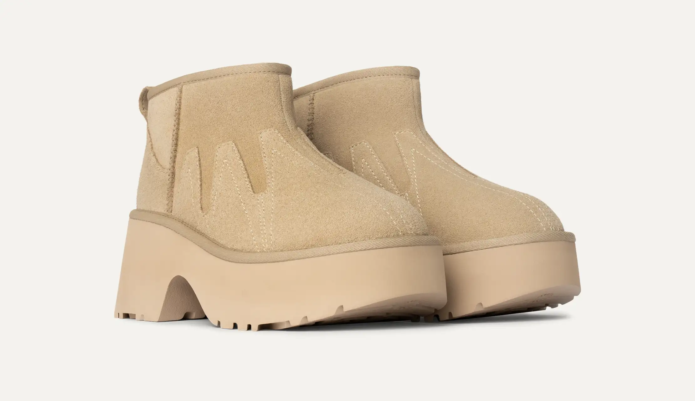 UGG 新品未使用 Amazon.com | UGG Kids T Classic Ultra Stretch Cuff Fashion