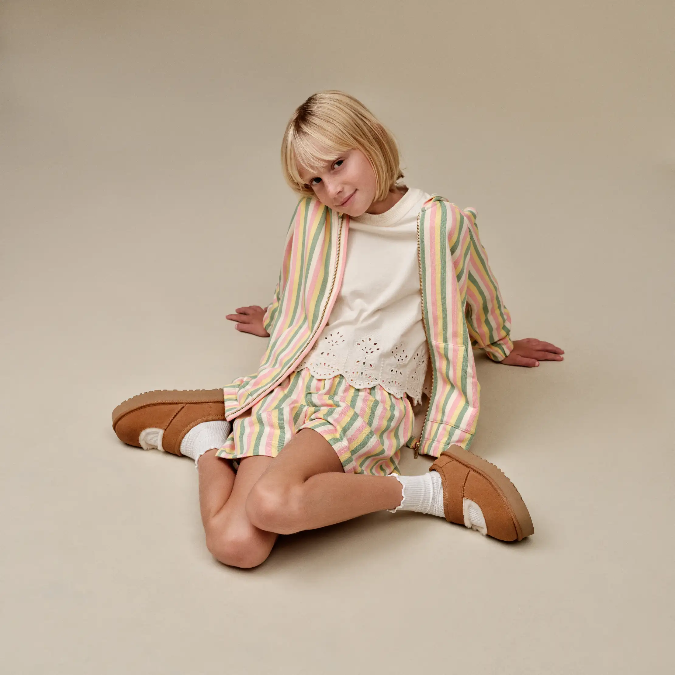 【送料&関税込】UGG Mary Jane bea UGG® Women's Bea Mary Jane - MetroShoe Warehouse