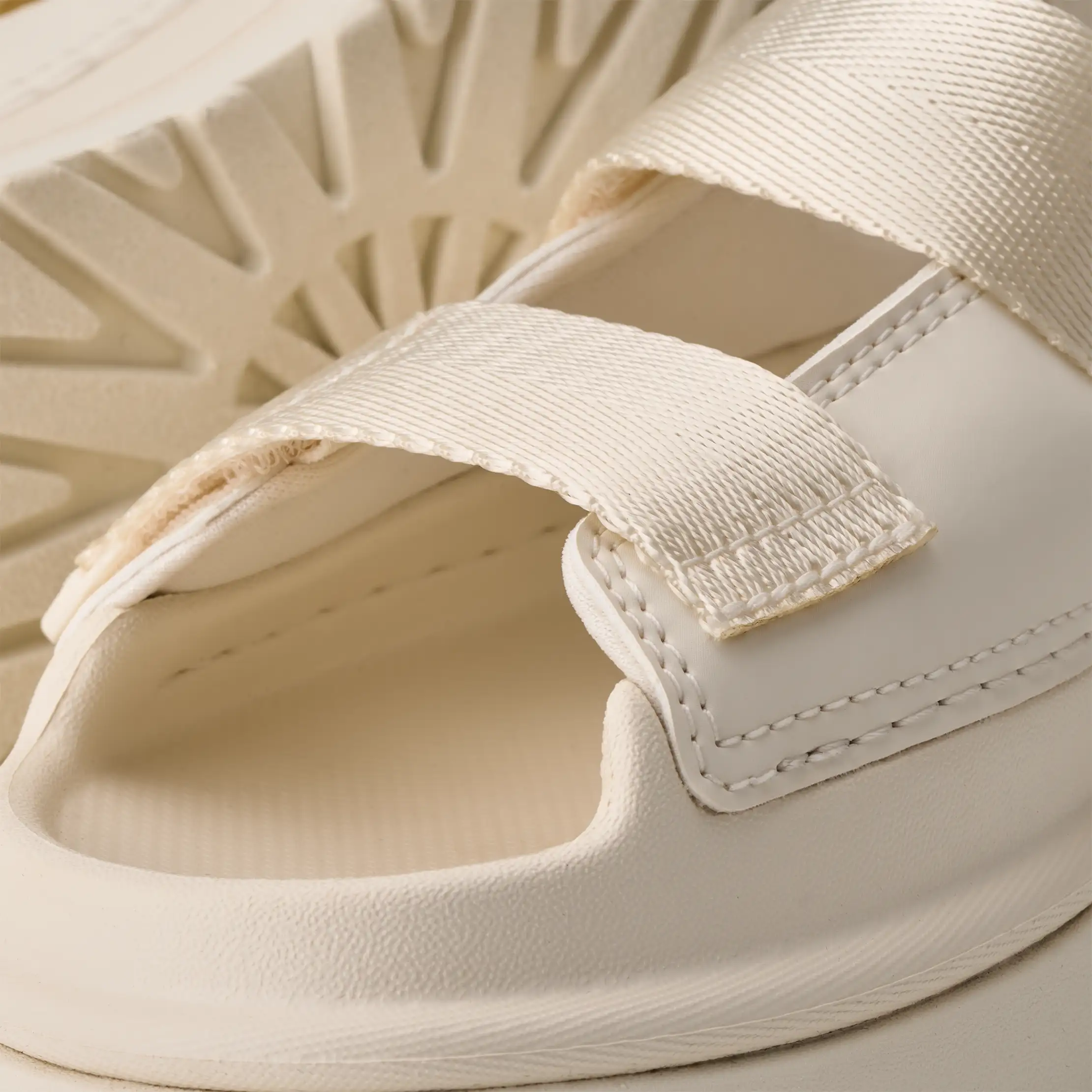 UGG GoldenGlow Slide | UGG®