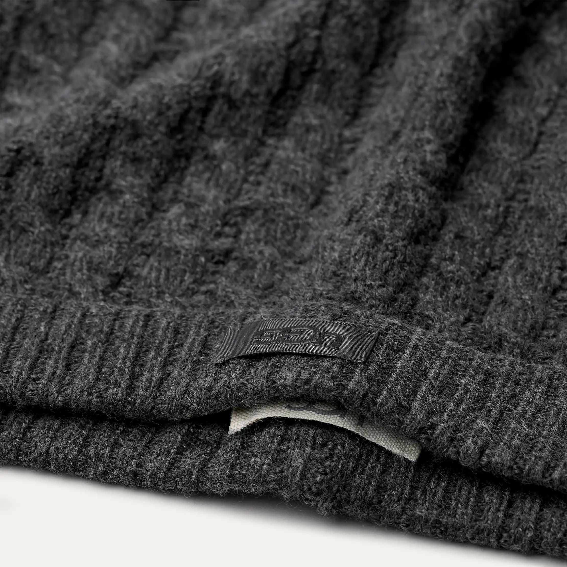 Women's Azriel Cable Knit Short