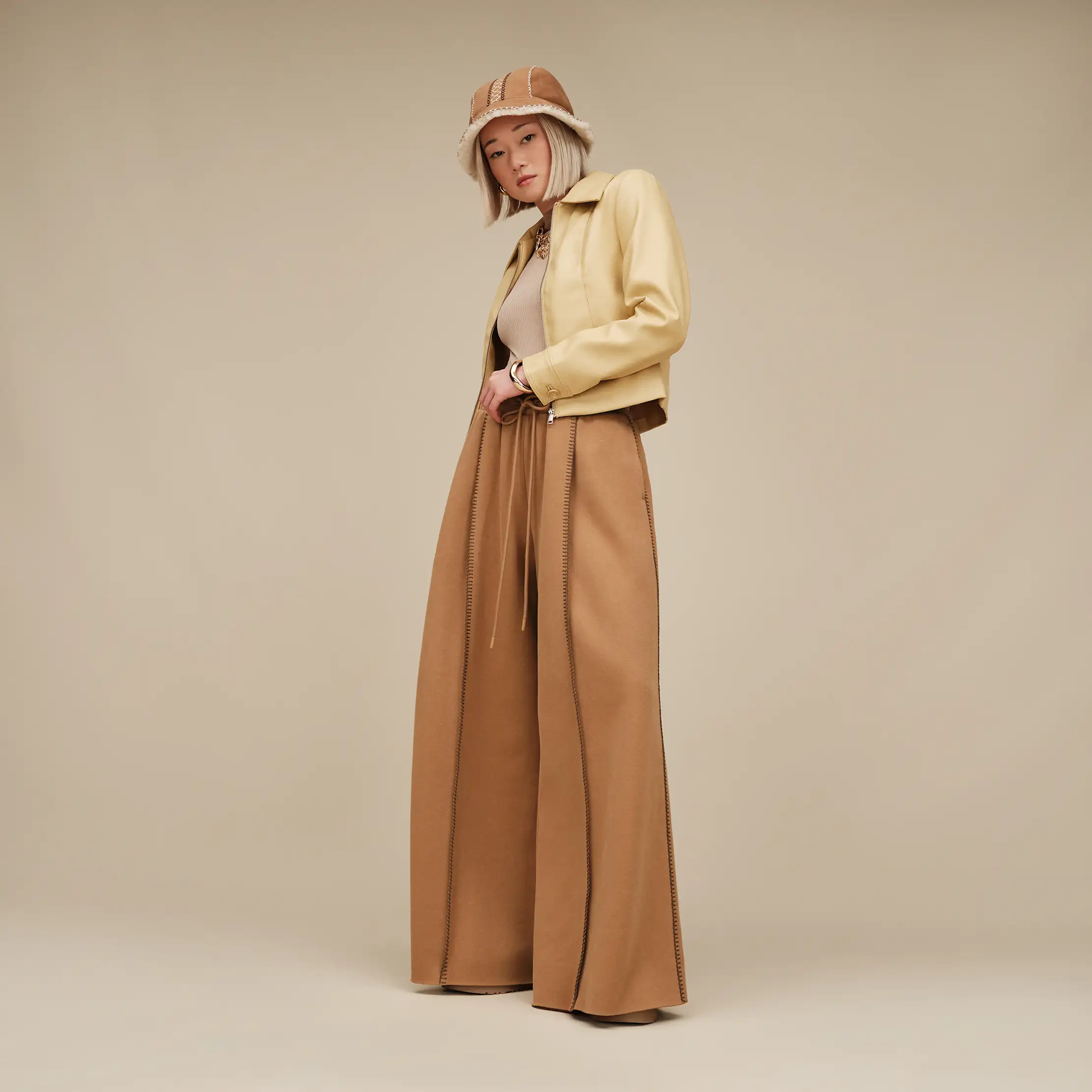 Women's Classic Wide Leg Pant