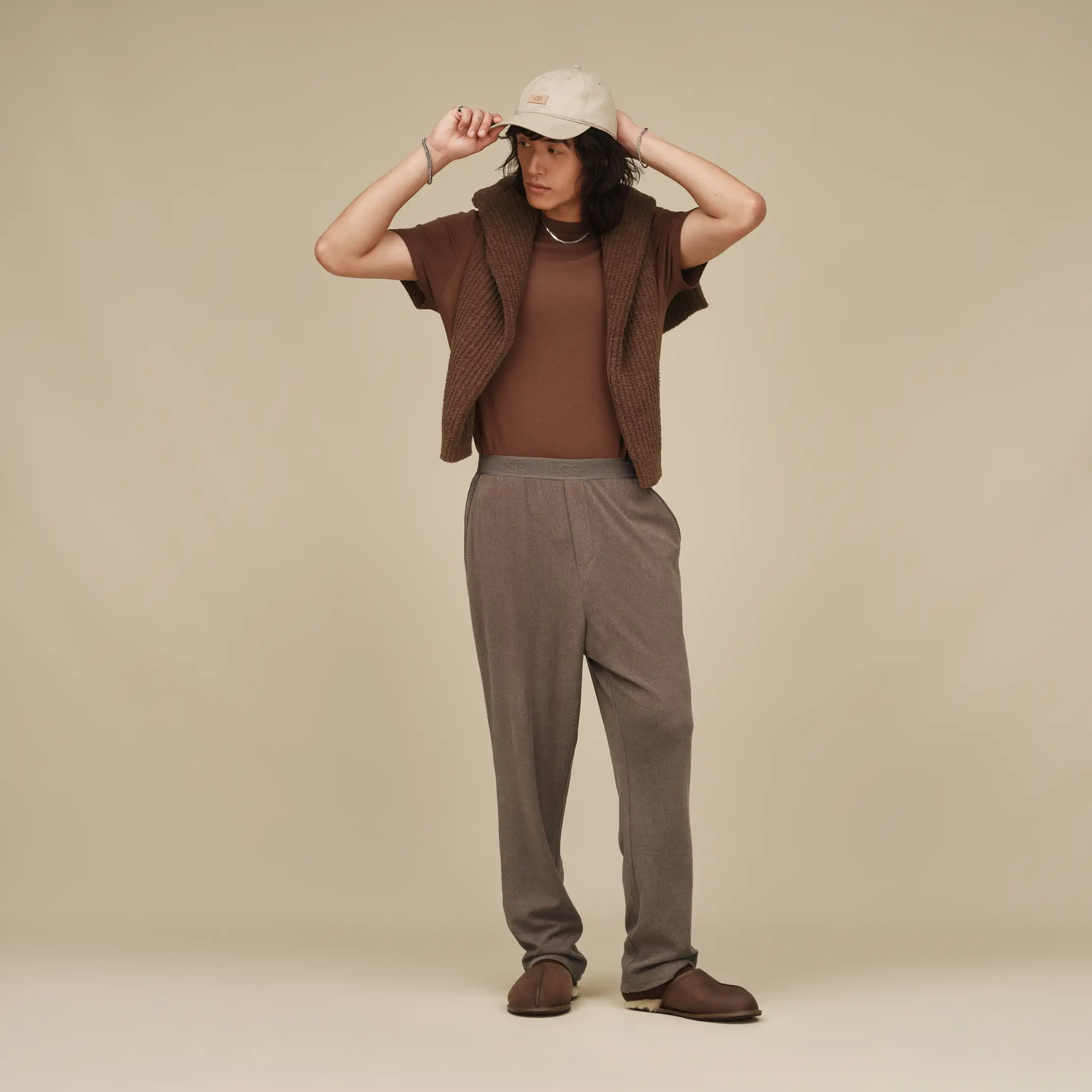 【UGG】Scuff Leather 海外限定 Men's Scuff Slip-On | UGG Official®