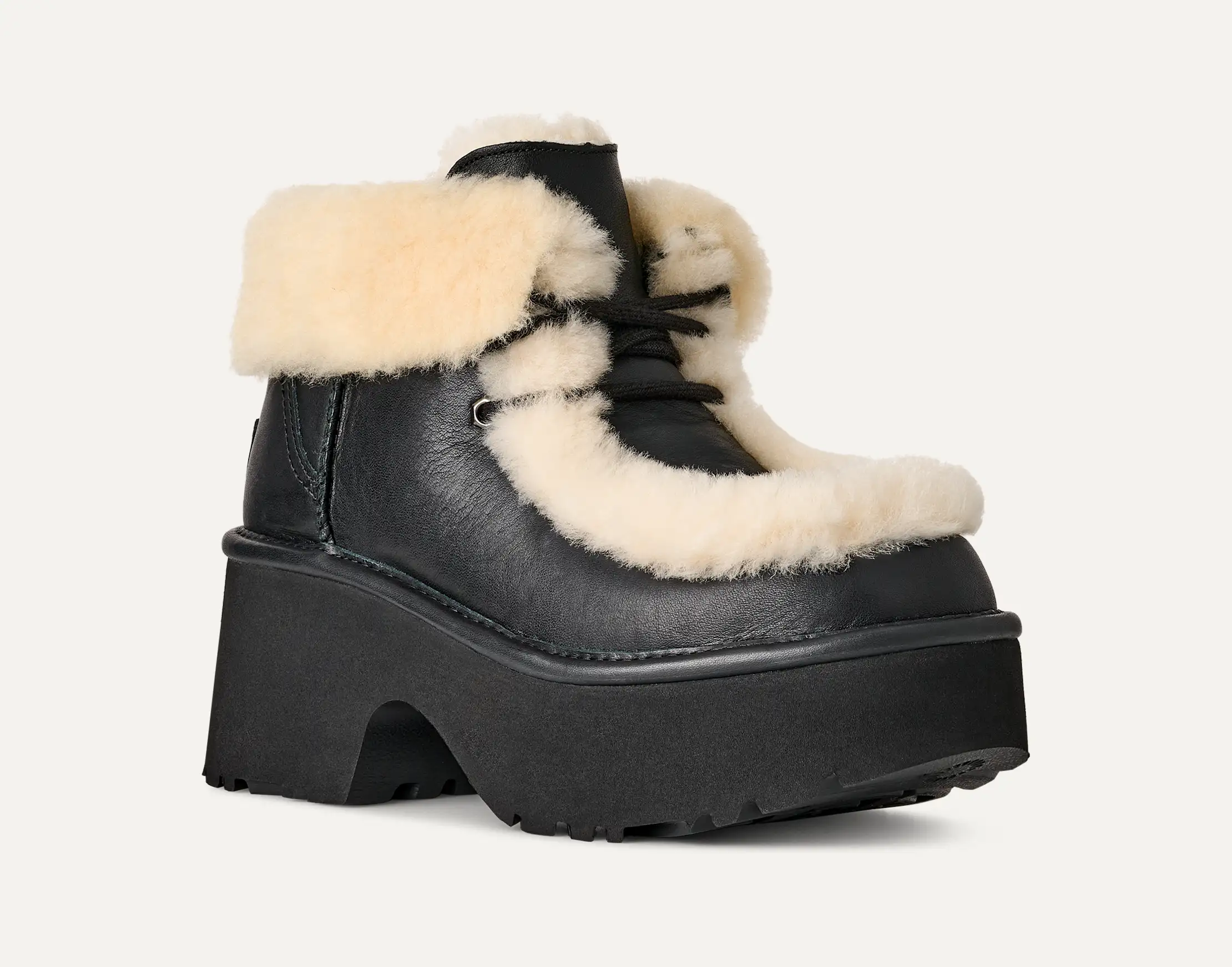 UGG® Classic Esmee Leather Lace Up Boot for Women | UGG® Spain UGG® Classic Esmee Leather Lace Up Boot for Women | UGG® Spain