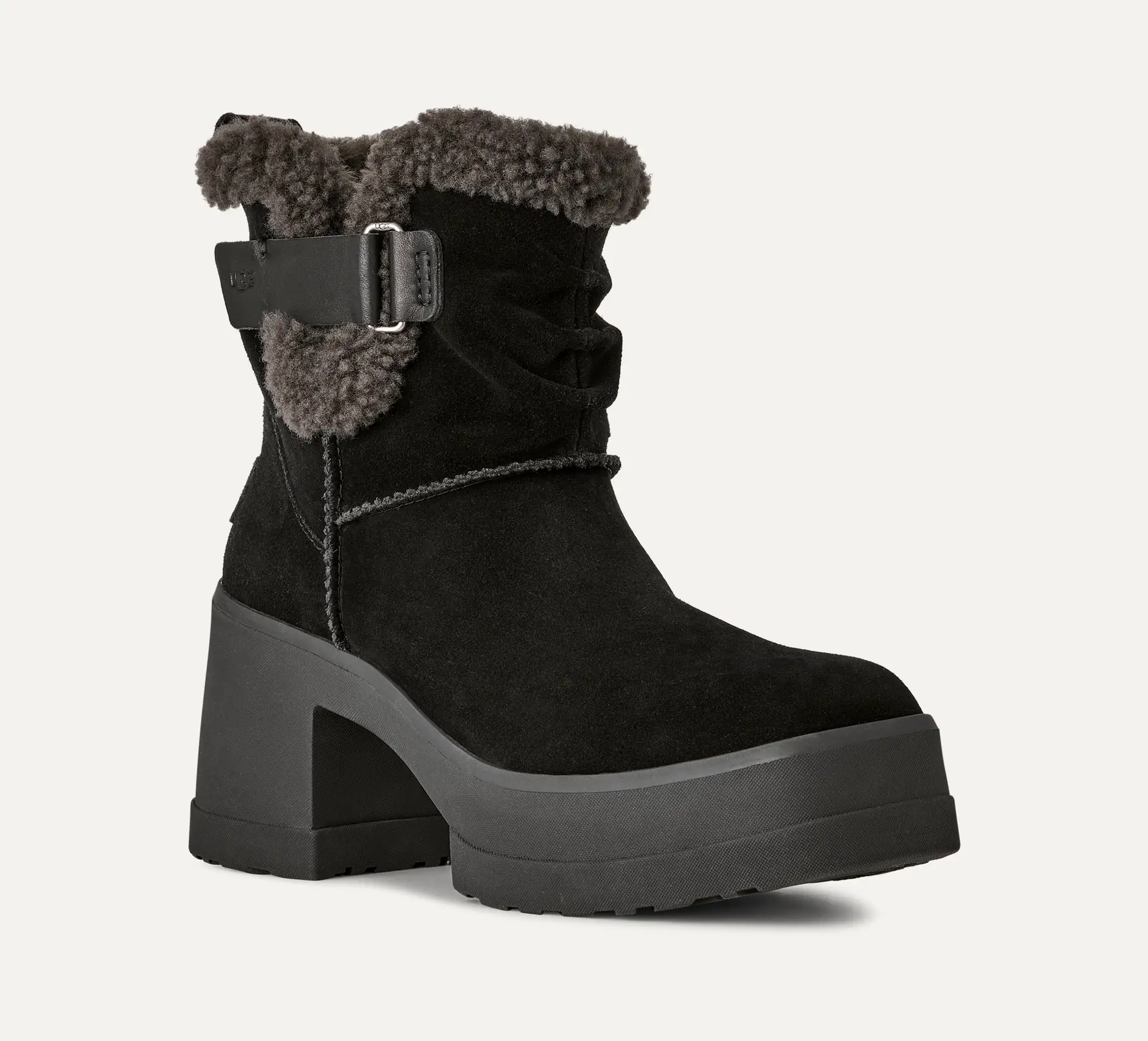 Women's Moxy Pull On