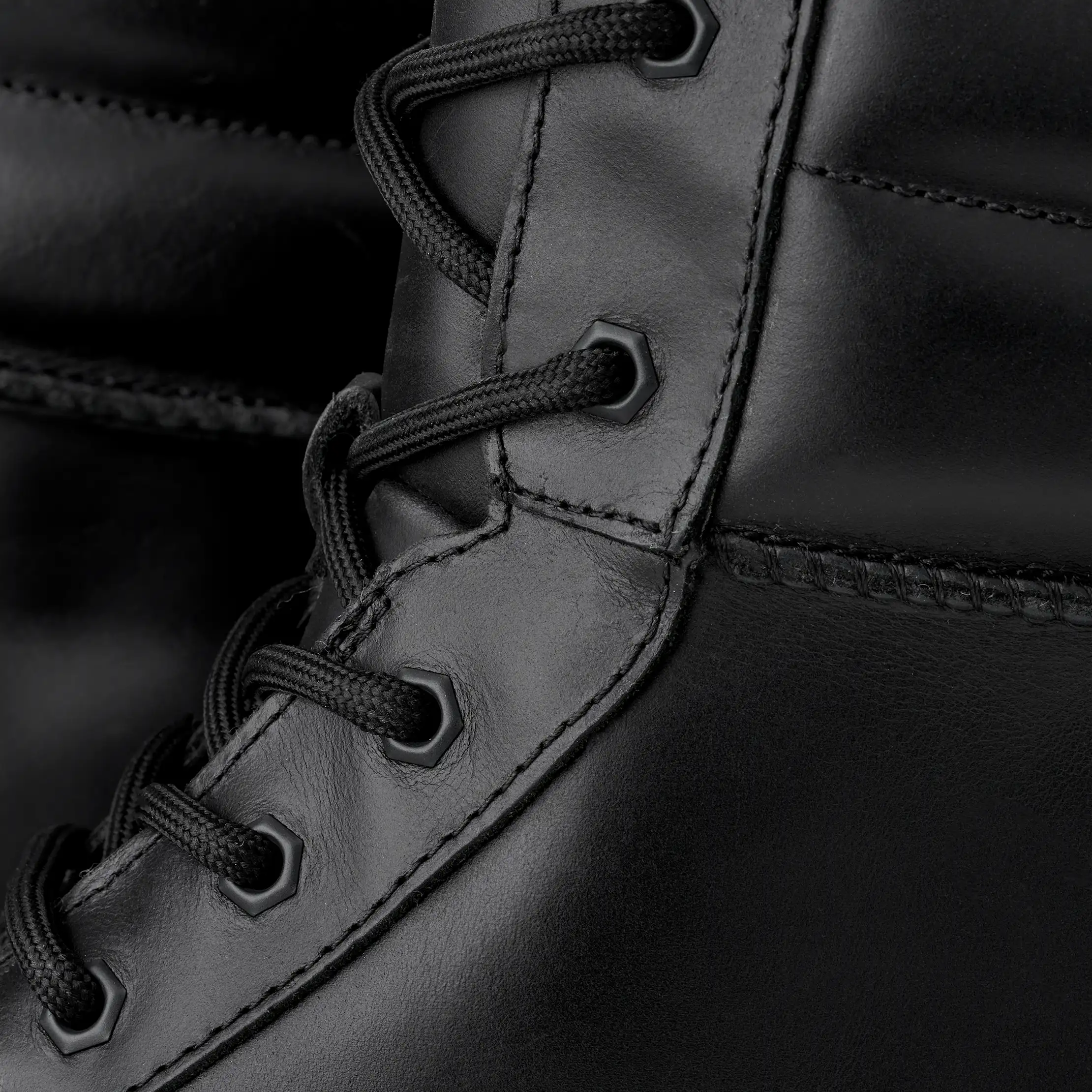 UGG® Neumel High Weather Hybrid for Men | UGG®