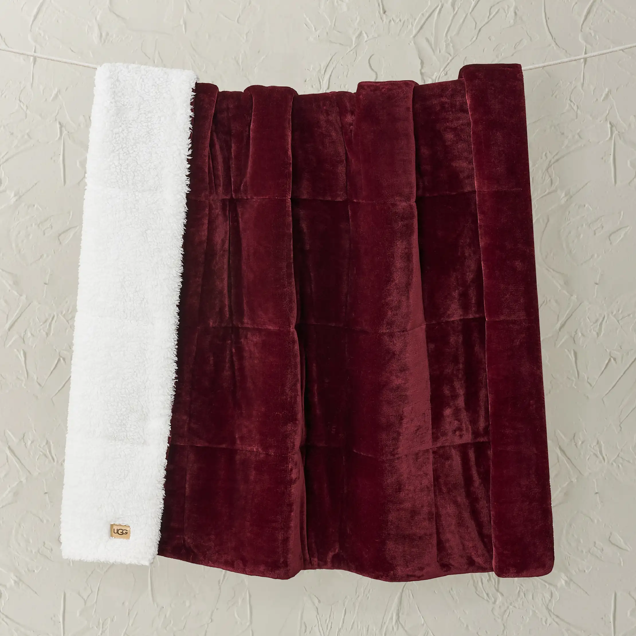 Home Avery Throw 50" x 70"