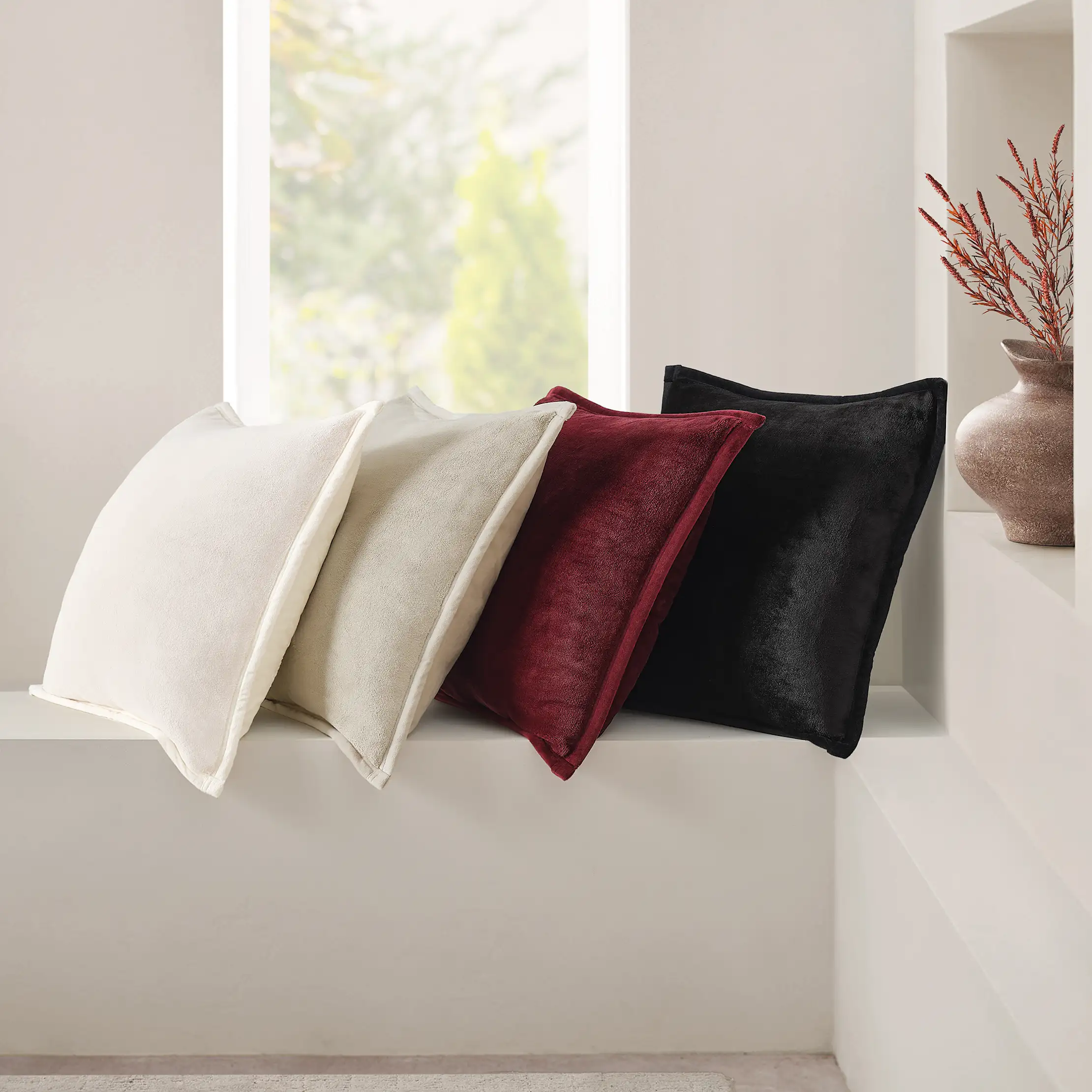 Home Coco Pillow 20" x 20"