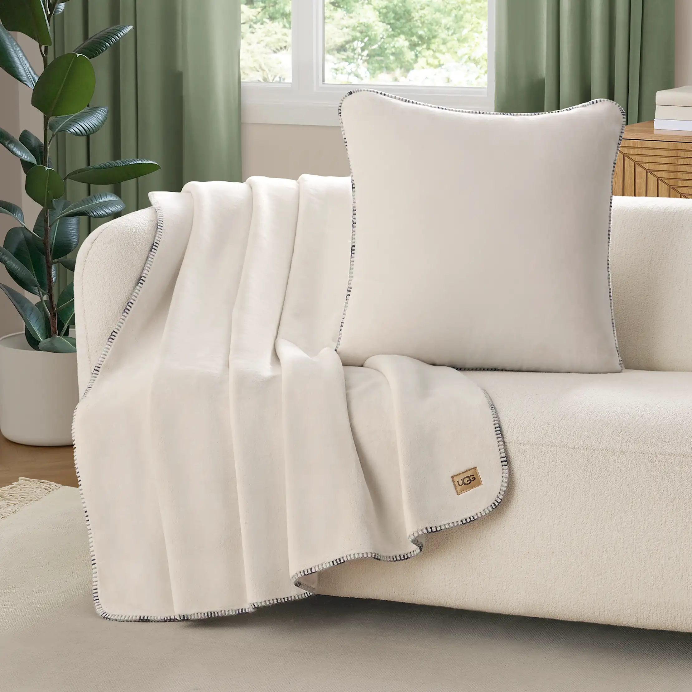 Color Stitch Coco Pillow 20"x20"