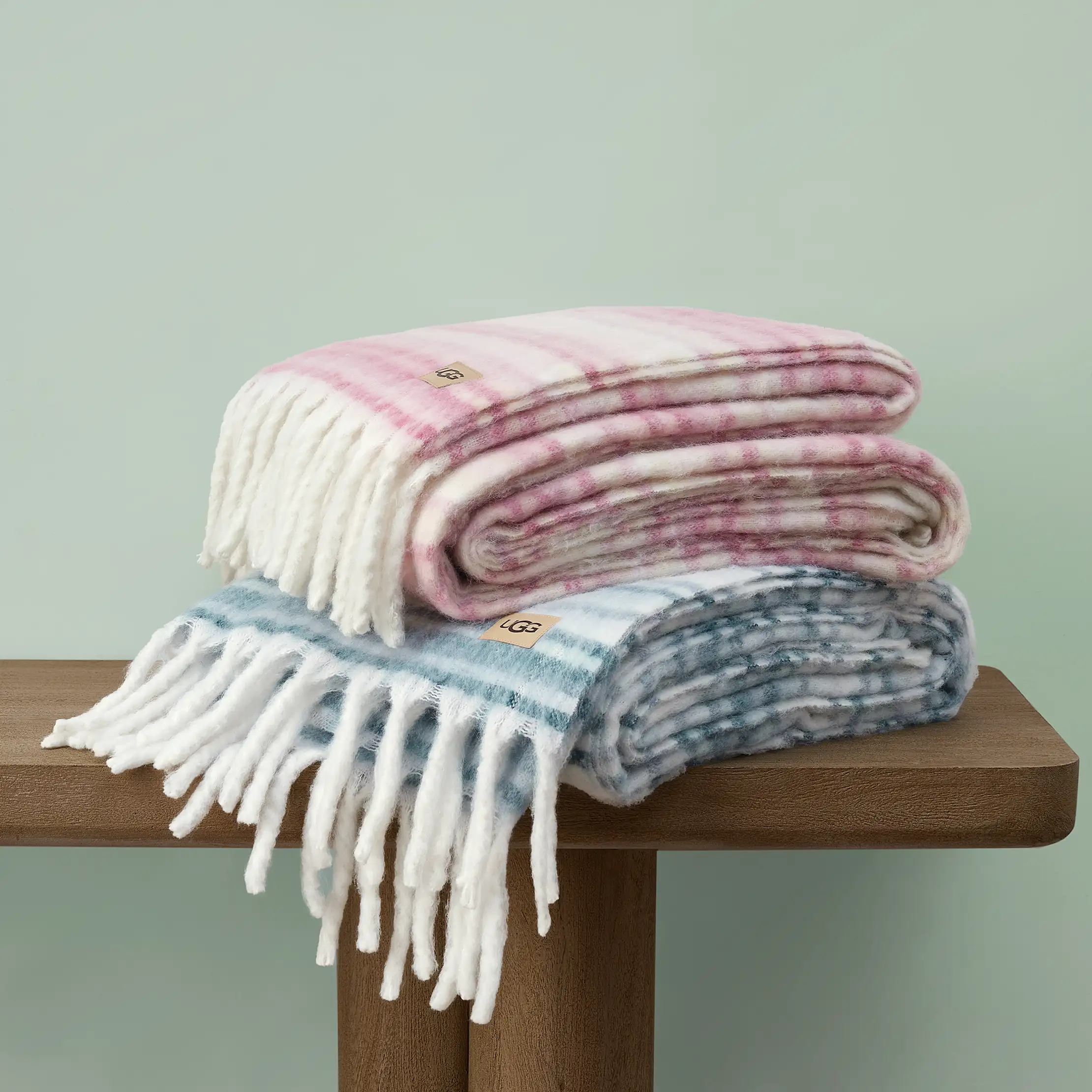 Joana Throw 50"x70"