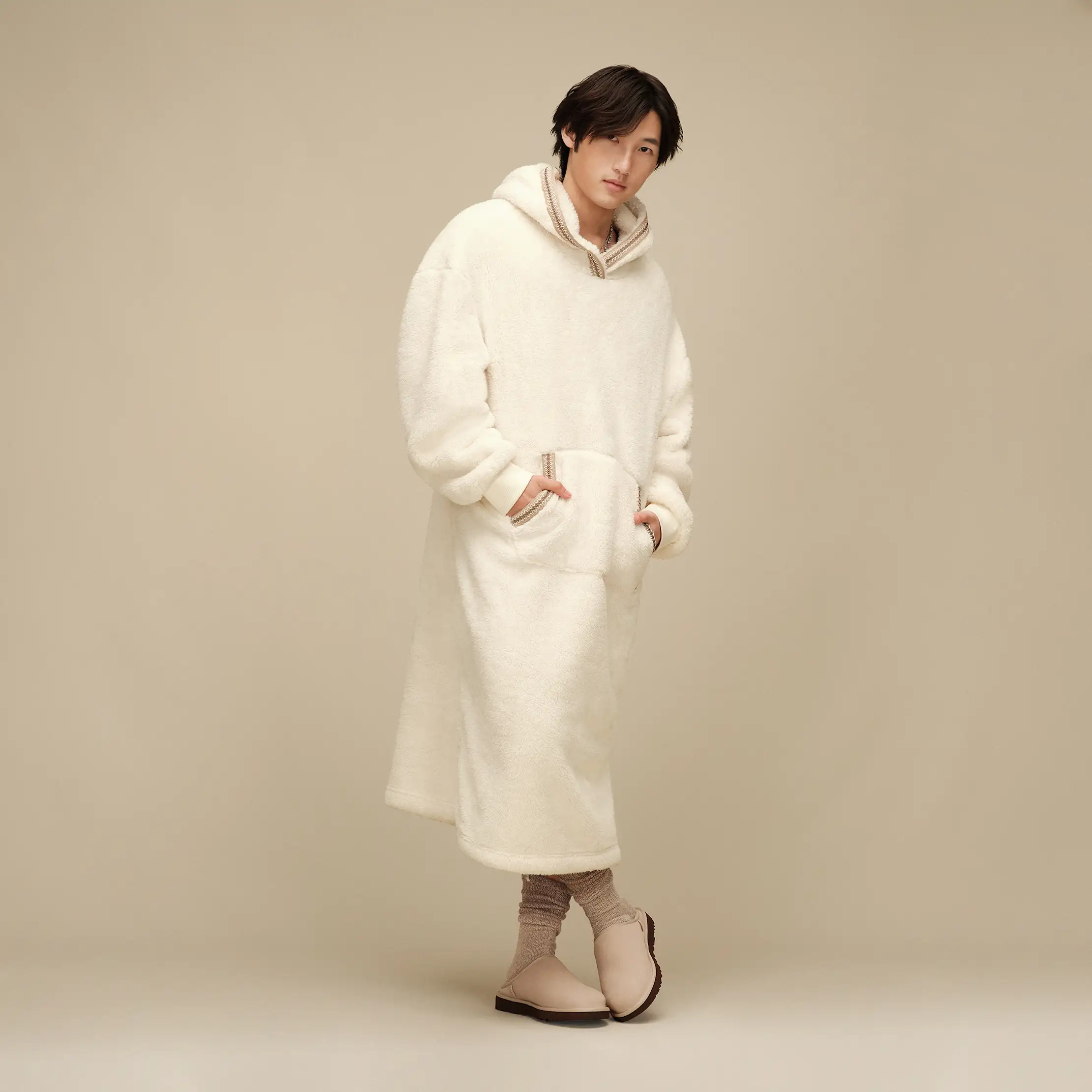 UGG® UGGfluff Oversized Hoodie for Women | UGG® EU