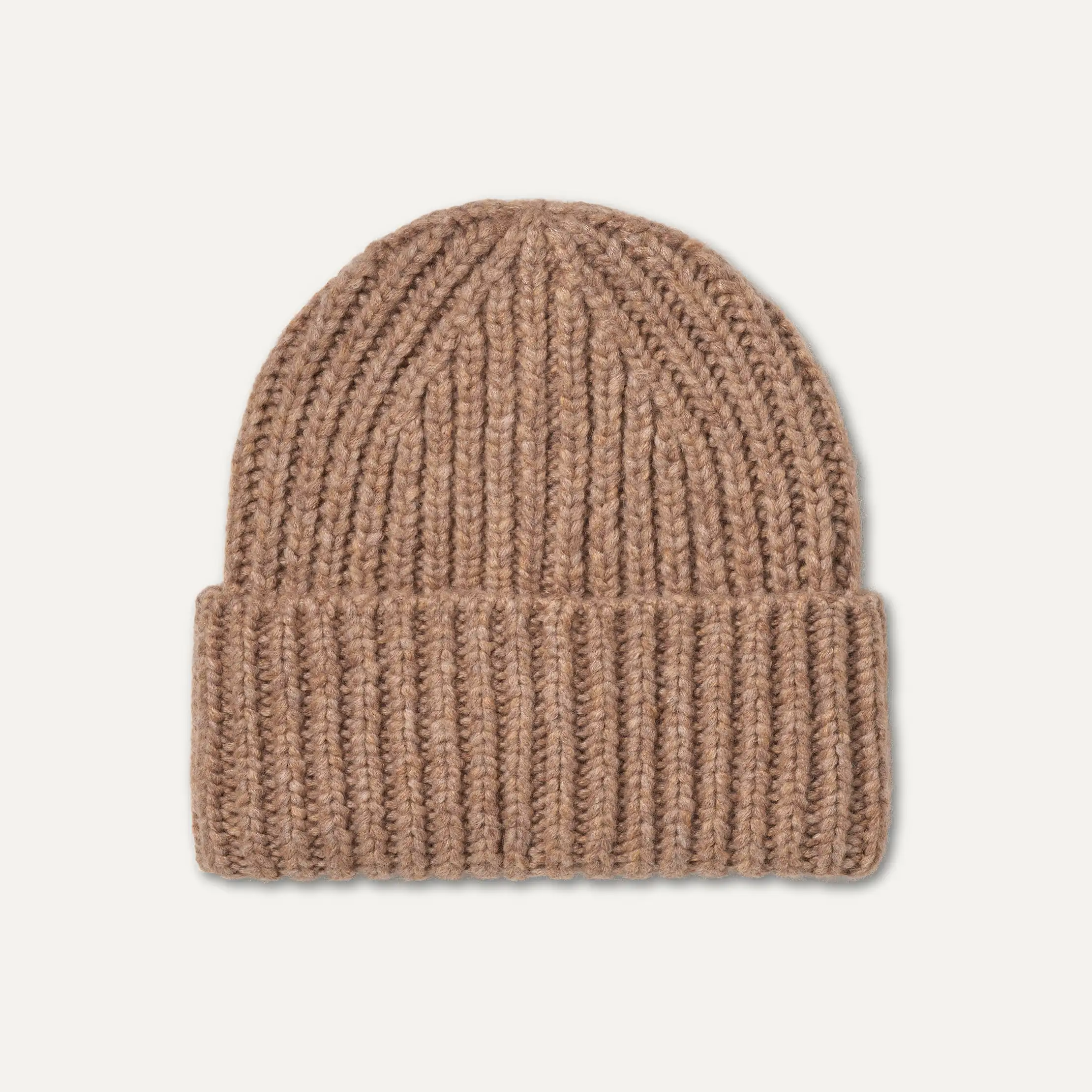 Tuque en tricot côtelé à grosses mailles