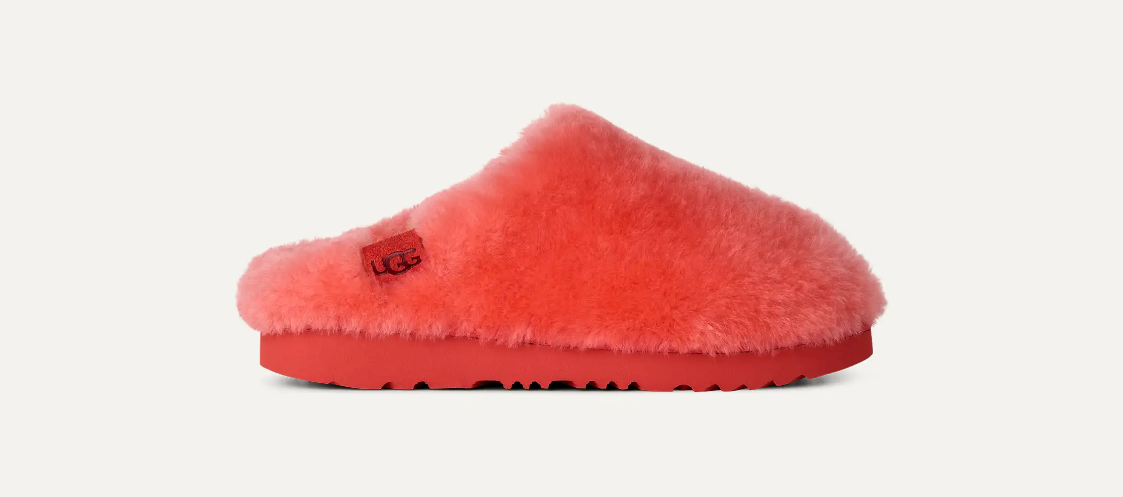 UGG® Classic Fluffed Slip-On for | UGG® Switzerland