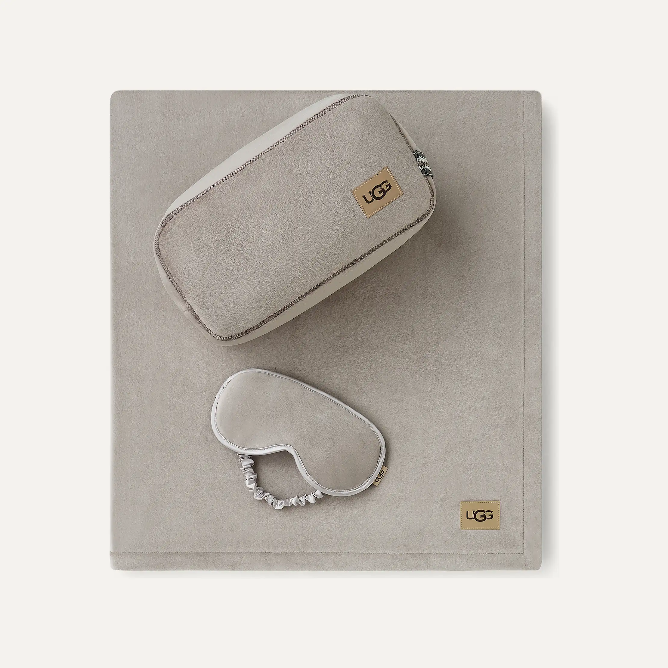 Raegen Travel Set
