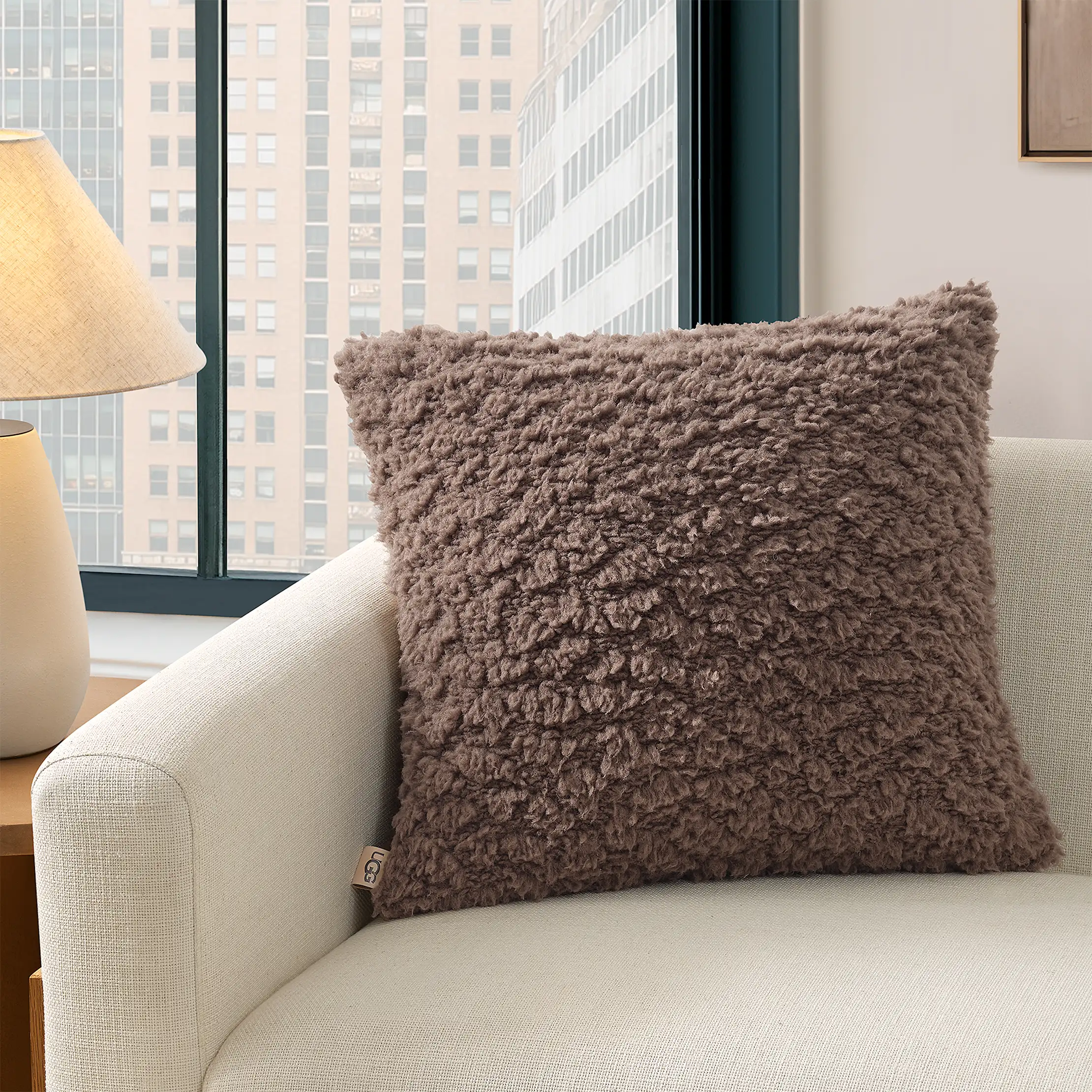 Shira Pillow 24"x24"