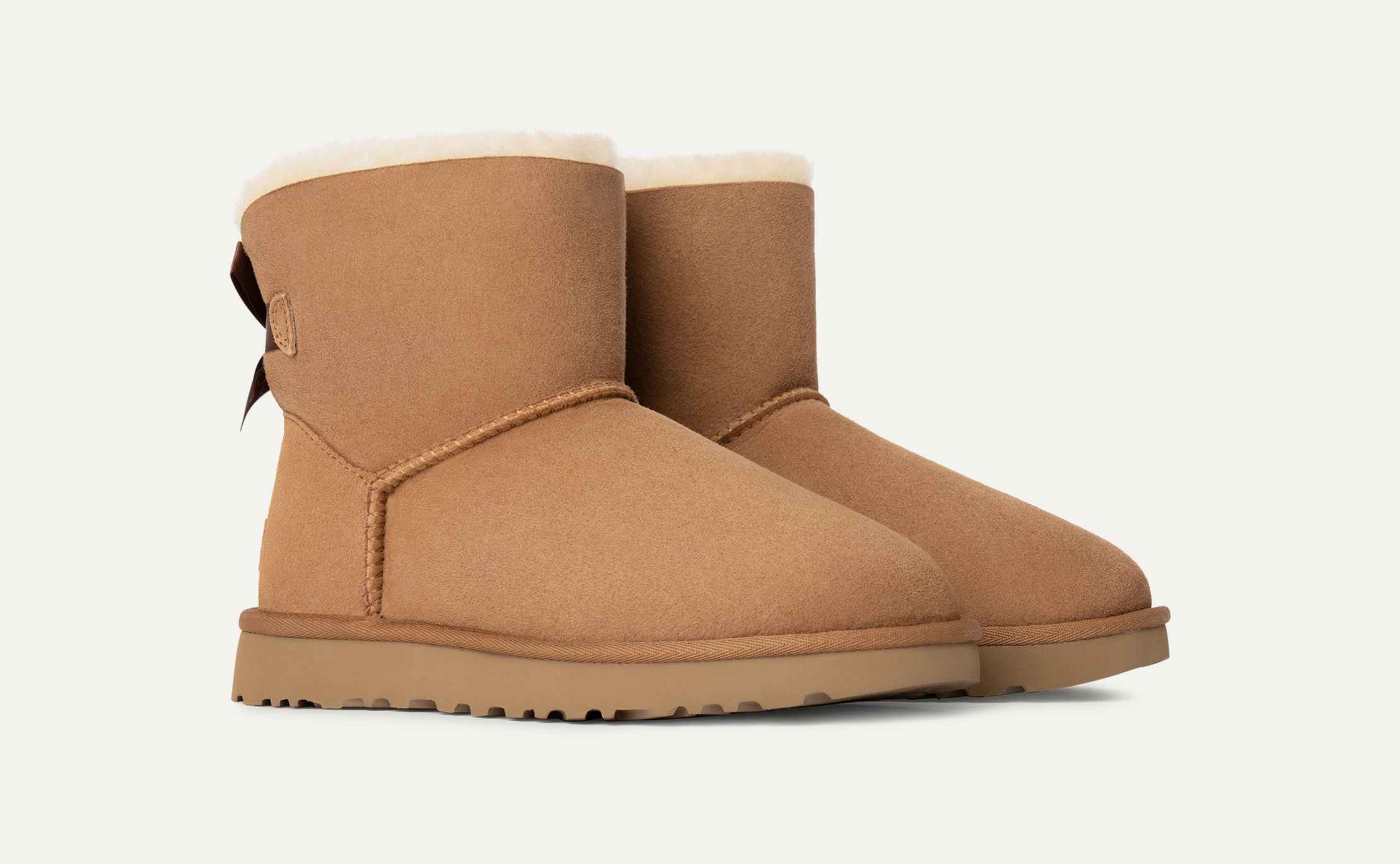 Shop Ugg 6pm Ugg Boots Womens Ugg W Classic Mini Dipper Chestnut