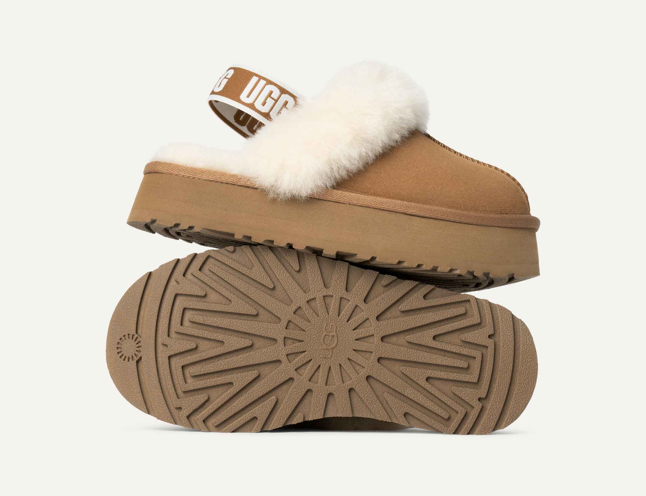 UGG Funkette Slipper Chestnut (Women's) - 1113474-CHE - US