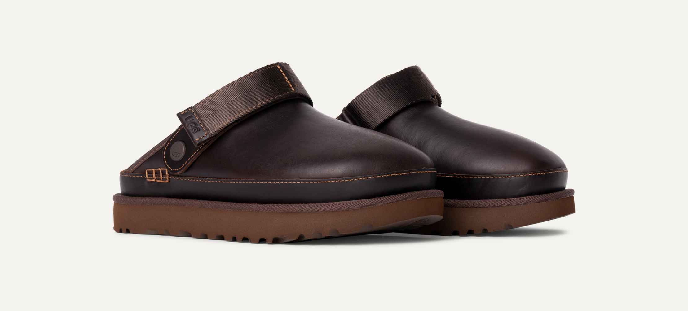 【希少！！】 UGG® Goldenstar Clog LTHR Regen for Women | UGG® 靴