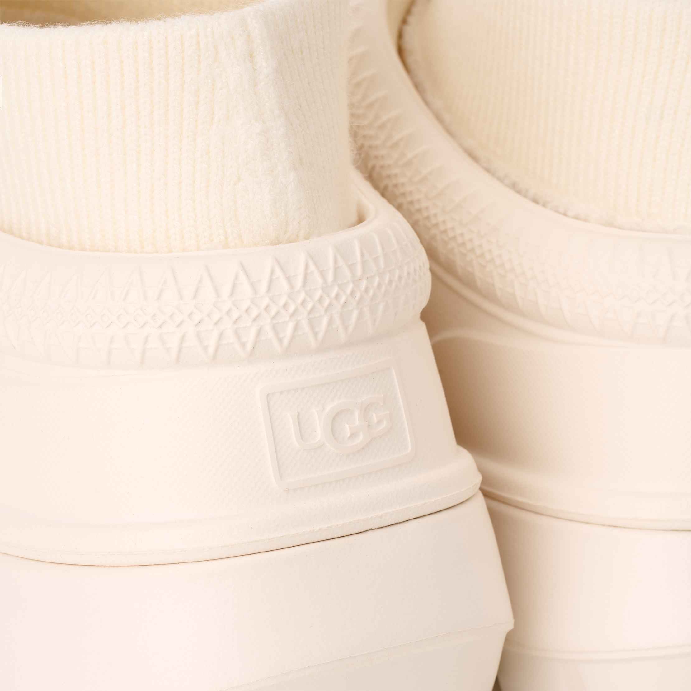 RHC ロンハーマンがUGG「Tasman」の別注モデルを8月24日（土