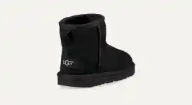 UGG Classic Mini II ブラック サイズ7 24cm UGG Classic Mini II ブラック サイズ7 24cm UGG® Classic Mini