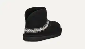 UGG W CLASSIC MINI CRESCENT 2COLOR 国内発送 UGG | UGG W CLASSIC MINI CRESCENT / アグ クラシック ミニ