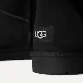 UGG Classic Short Sleeve Crewneck & Classic Short すぐ届く！ UGG® Classic Short Sleeve Crewneck Top for Women | UGG® EU