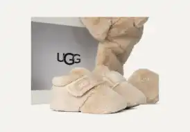 UGG/アグ/I BIXBEE.HAT.MITTEN SET／UGG Bixbee and Hat and Mitten Set | UGG®