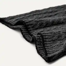 Short en tricot câblé Azriel