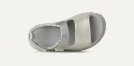 GoldenGlow Glossy Sparkles